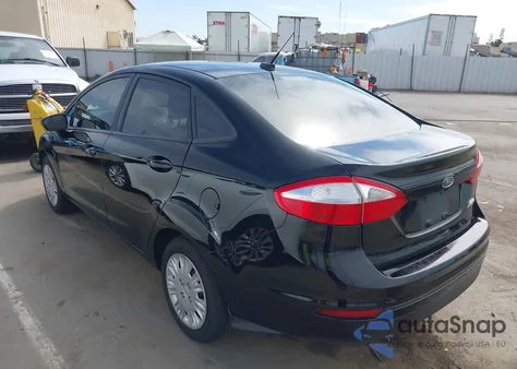 2018 Ford Fiesta S из США, поврежденный, VIN 3FADP4AJ4JM132632